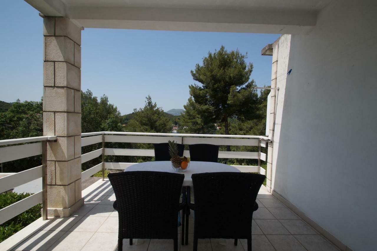Vita Apartments Zrnovo Kültér fotó