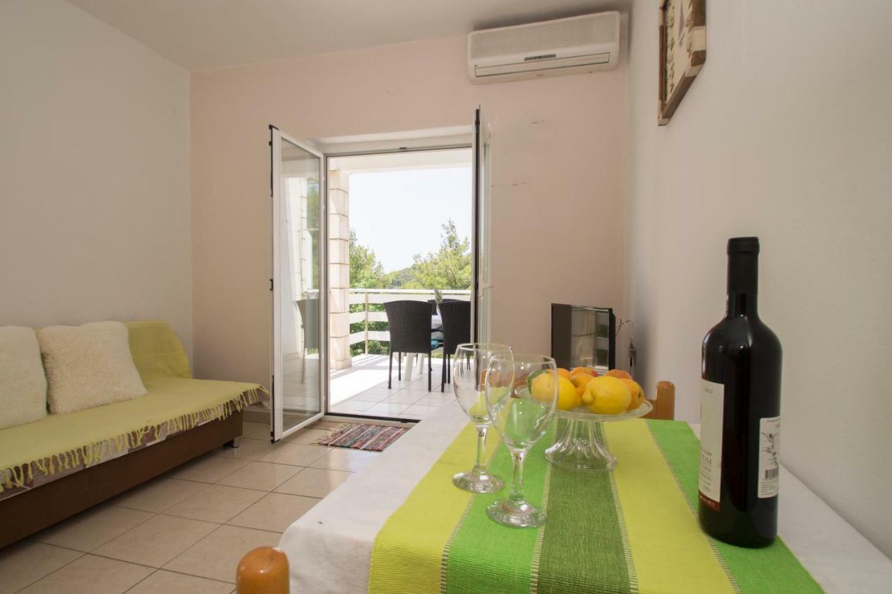 Vita Apartments Zrnovo Kültér fotó
