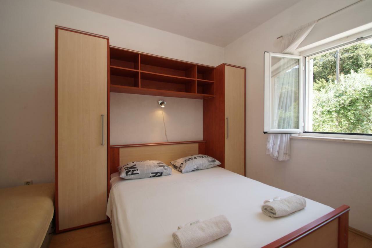Vita Apartments Zrnovo Kültér fotó