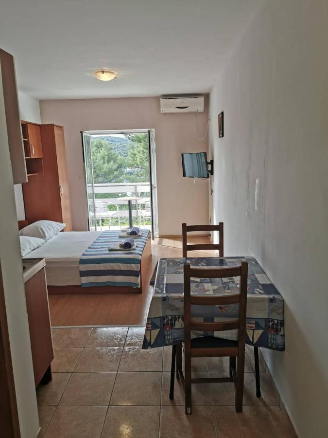 Vita Apartments Zrnovo Kültér fotó